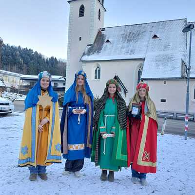 Theresa Bachler, Paulina Kößl, Sarah Gruber, Lilly Zellhofer